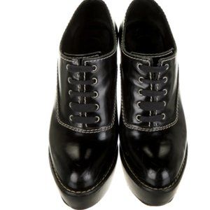 Chloé Leather Ankle Lace-Up Boots